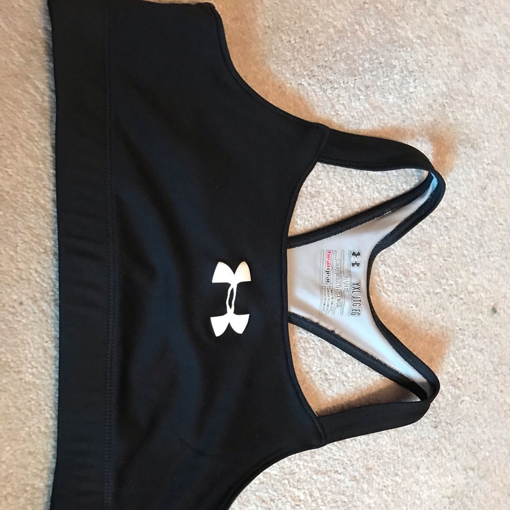 Sports bra